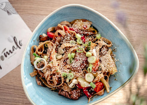 Fotografija 9 - Priuštite si prekrasne trenutke na prozračnoj terasi Pomalo Bistro & Bara u Žaboriću!