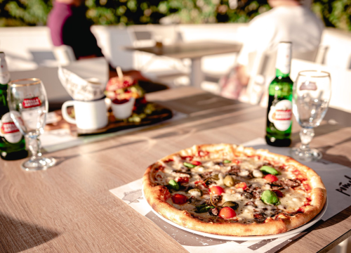 Fotografija 13 - Priuštite si prekrasne trenutke na prozračnoj terasi Pomalo Bistro & Bara u Žaboriću!