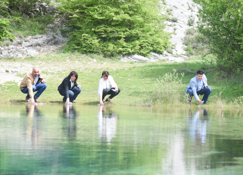 Fotografija 6 - Marko Jelić i Ante Pranić na izvoru Cetine: 'Dalmacija se mora razvijati kao jedinstvena regija bez birokratskih prepreka'