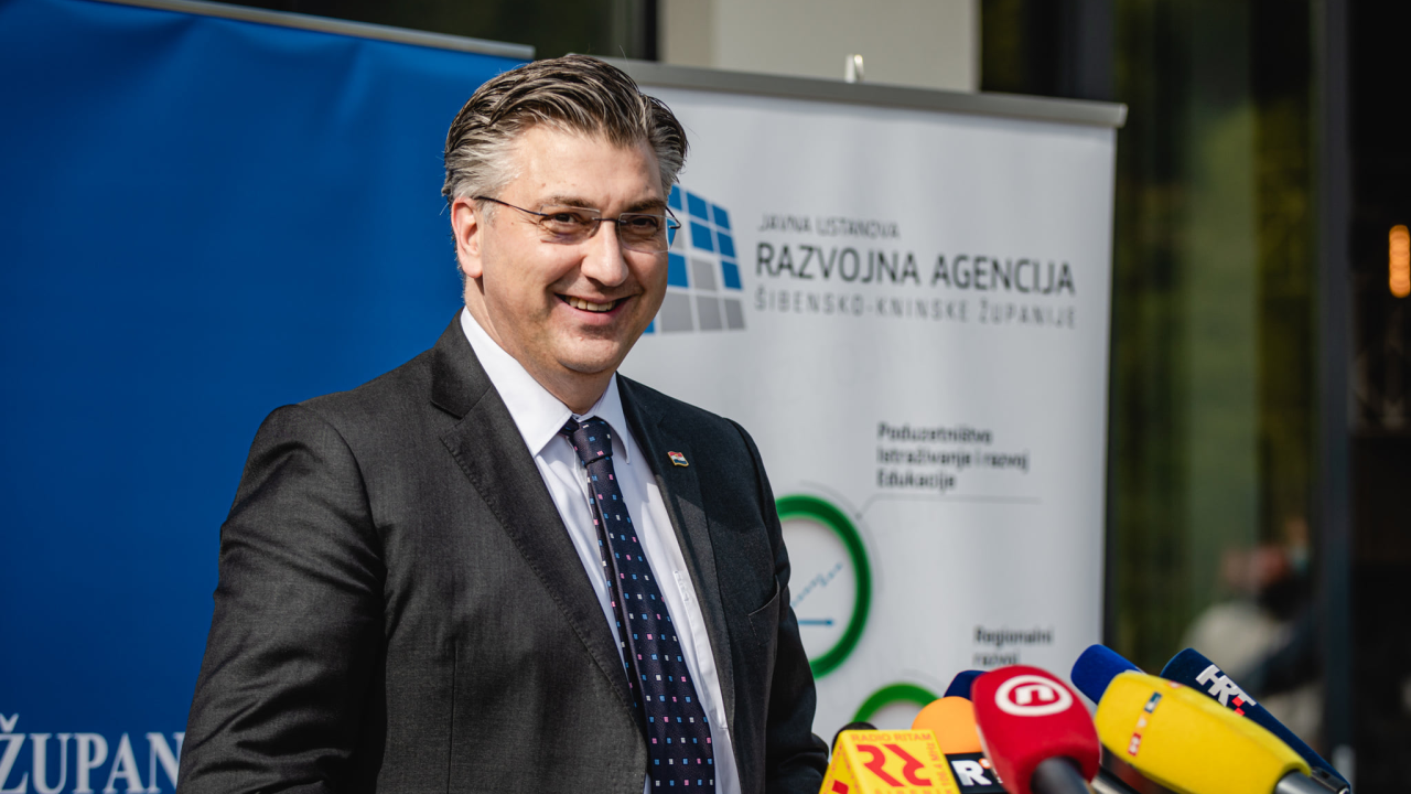 Plenković: Pandemija će proći kad se svi procijepe