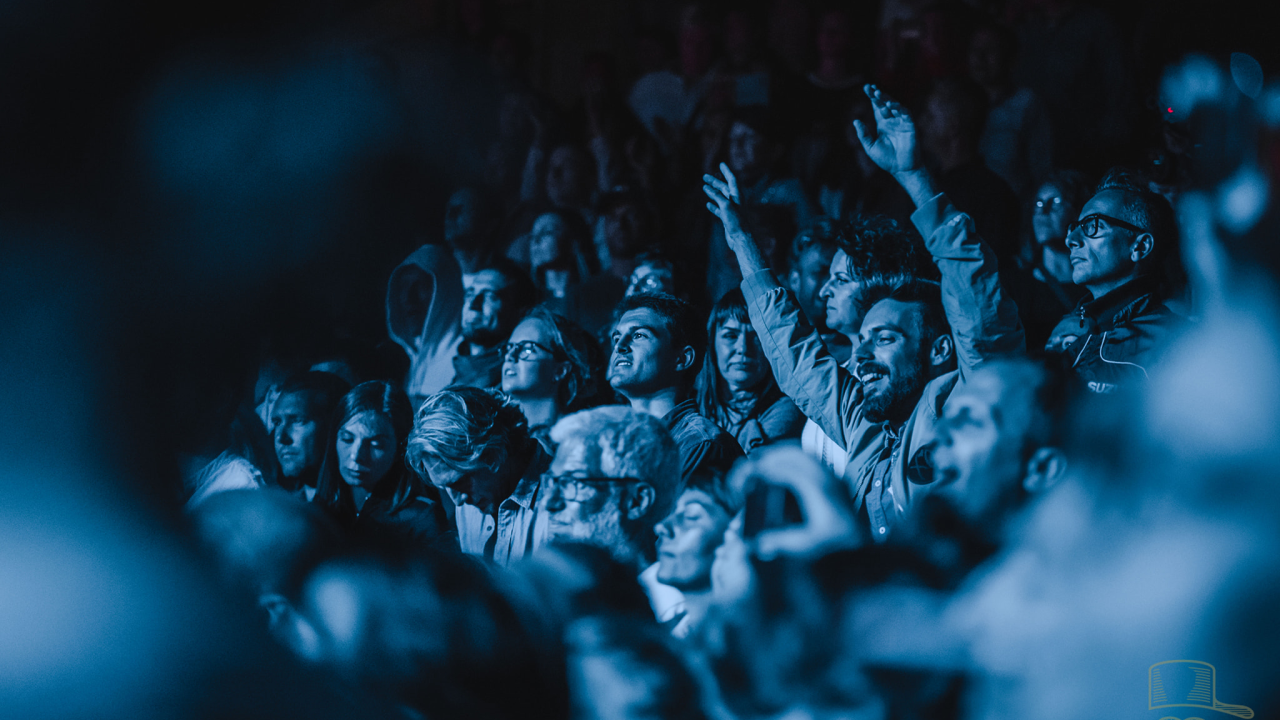 Španjolska nakon šest mjeseci ukinula izvanredno stanje, Španjolci proslavili pijani na ulicama