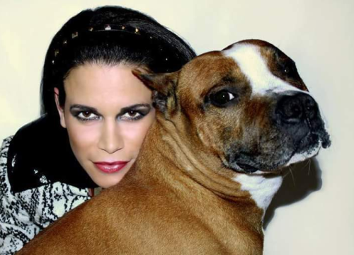 Šibenčanka Sanja Dorbić u Madridu ima školu stranih jezika, a kroz godine je čuvala više od 500 pasa