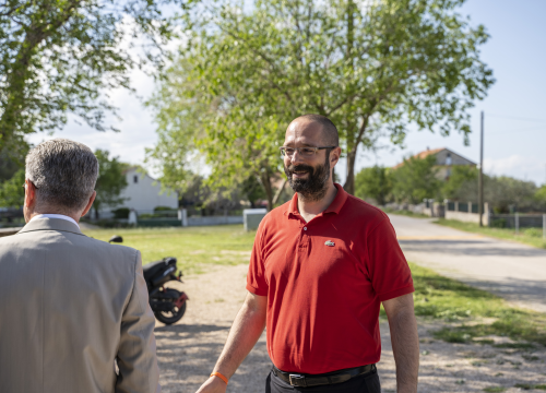 Fotografija 3 - Burić i Mileta u Gorišu, Konjevratima i Lozovcu:  'Jedna od najčešćih tema u naseljima je potreba za dječjim igralištima'
