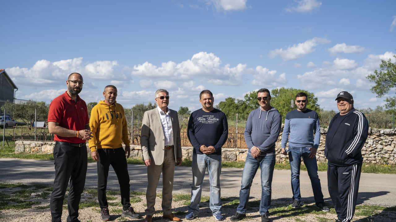 Burić i Mileta u Gorišu, Konjevratima i Lozovcu:  'Jedna od najčešćih tema u naseljima je potreba za dječjim igralištima'