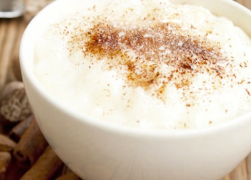 Mliječno savršenstvo: Recept za turski puding s bademima i kokosom