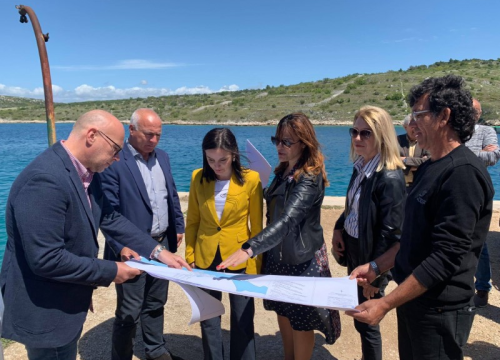 Fotografija 2 - Svugdje pomalo: Obišla vodički OPG, uvalu sv. Petra, rogozničku ruku i uvalu Peleš