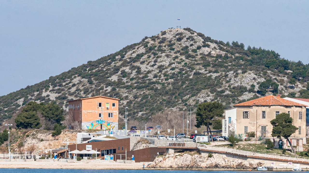 Kako pripremiti kožu za sunce? Postoje namirnice koje je dobro jesti