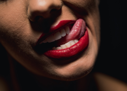 Isprobajte ove trikove kako spriječiti neugodan zadah iz usta