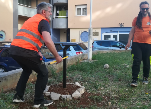 Šibenik ima još jednu knjižnicu na otvorenom: I ovu je izradio Lulas, a smještena je na Krvavicama