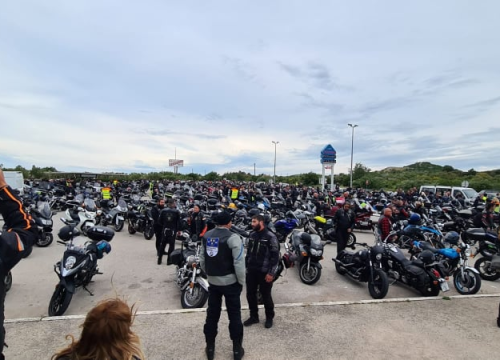 Fotografija 4 - Preko 500 motora protutnjalo Šibenikom: Jadranska magistrala kao stvorena je za bajkere