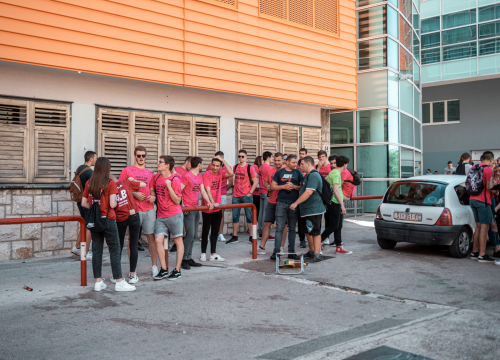 Fotografija 14 - Pokušaj Stožera da spriječi Norijadu nije uspio: Pogledajte atmosferu sa šibenskih ulica