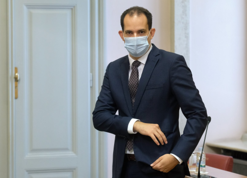 Malenica objavljuje rat porno osvetnicima! Za stavljanje seks-snimki na web ići će se u zatvor