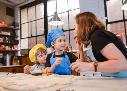 Nekoliko razloga zašto ne biste trebali tjerati djecu da pojedu sve s tanjura