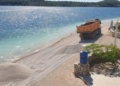 Zeleni grad započeo je s uređenjem plaža na području Grada Šibenika