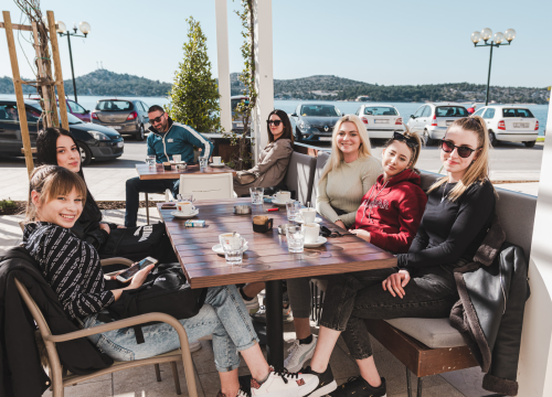 Fotografija 8 - The Pink Week u Bronzinu: Uz selekciju sireva časte vas Hvar Hills Pius roséom!