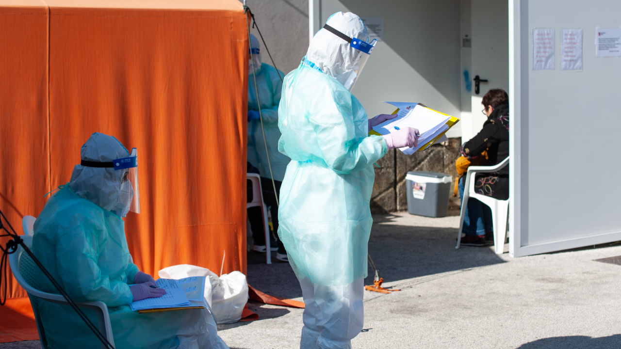 U županiji 24 nova slučaja zaraze koronavirusom: Preminule dvije starije žene u šibenskoj bolnici