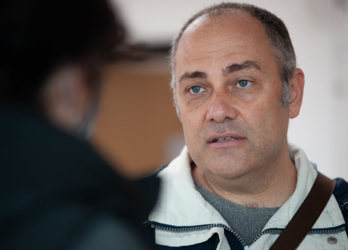 Šibenskom književniku Aljoši Vukoviću još jedna nagrada za haiku: Njegov rad prepoznat među 64 autora