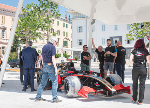 Fotografija 14 - Za 15. Nagradu grada Skradina rekordan broj prijava: Na stazi će se okušati otac i kći Smrdelj, on u formuli, ona u Yugu