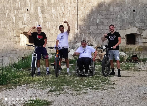 Fotografija 4 - Tomislav, Stipe i Ivan odvozili 1000 kilometara od Savudrije do Prevlake za korisnike kninske udruge