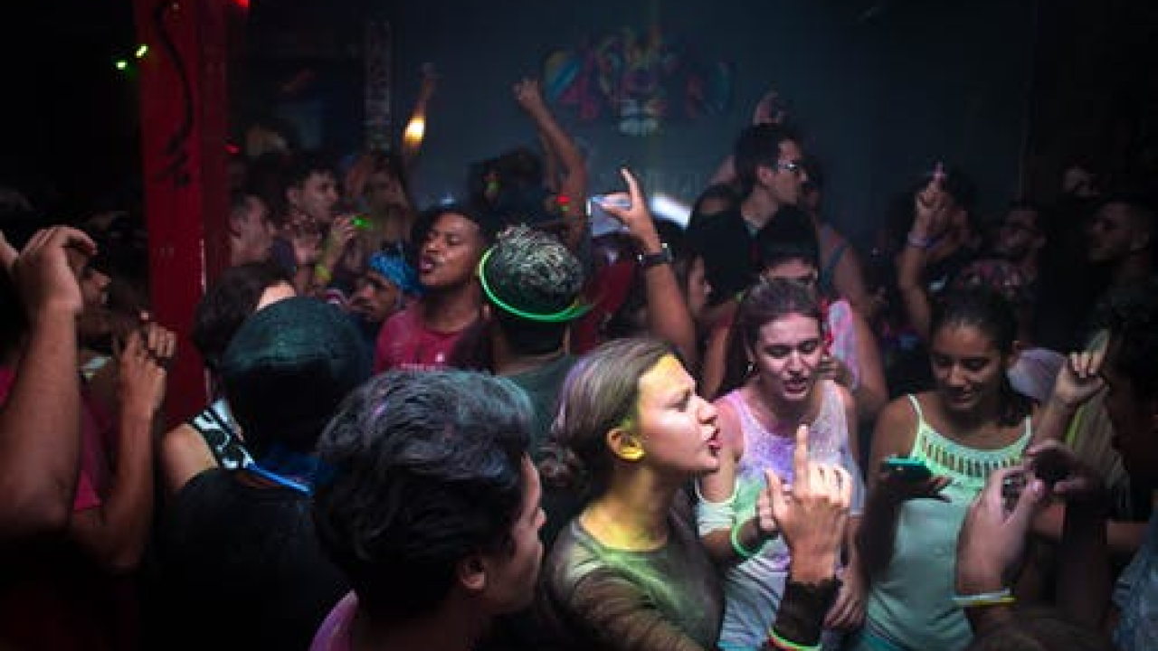 Uvijek ste ona odgovorna osoba u izlasku? Evo što to govori o vama i vašoj ekipi