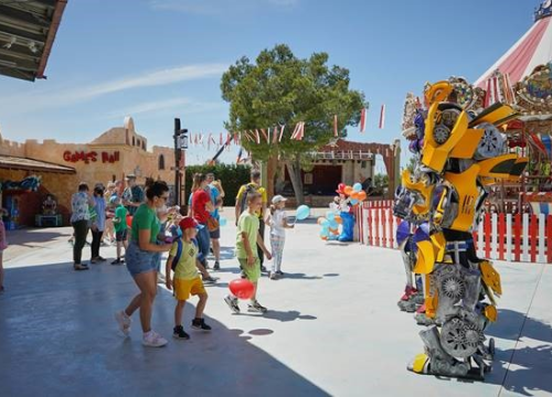 Fotografija 4 - Transformersi i pirati dolaze u Fun Park Biograd!