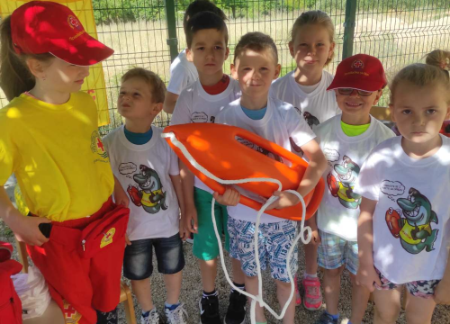 Fotografija 9 - Mali Vodičani učili o opasnostima uz vodu i kako se zabaviti, a biti oprezan