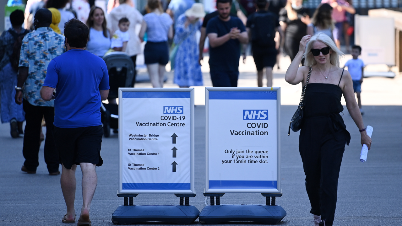 Johnson odgodio ukidanje restrikcija u Britaniji za mjesec dana