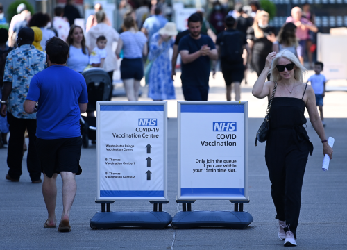 Johnson odgodio ukidanje restrikcija u Britaniji za mjesec dana