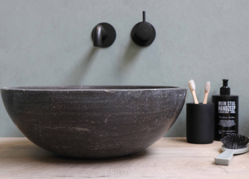 Zašto biste čašu za četkice za zube trebali redovito prati?