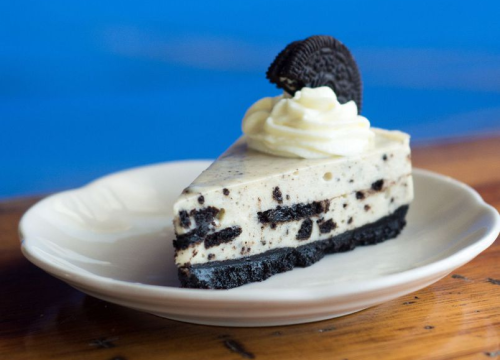 Oreo torta sa sladoledom: Recept za fini desert bez pečenja i puno muke