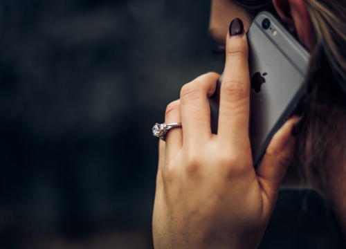 Pakistanske vlasti zaprijetile građanima: Tko se ne cijepi, nema mobitela