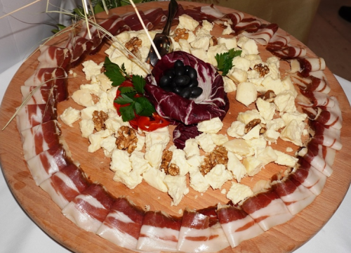 Fotografija 16 - Jeste li znali da je sir iz mišine primjenjiv u kulinarstvu i da može zamijeniti poznati parmezan?