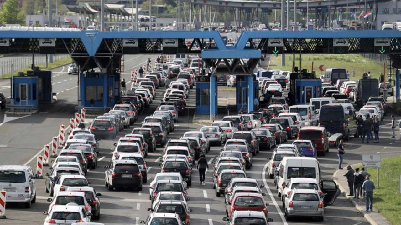 Božinović: Od srijede dostupna besplatna mobilna aplikacija CovidGO