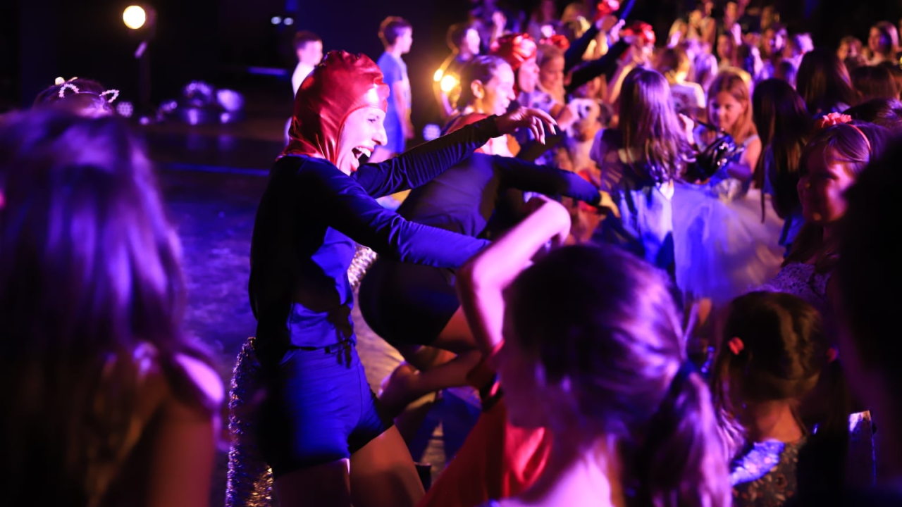 Izraelski plesači na MDF-u: 'Podsjećali su me na moj mozak tijekom testa iz matematike'