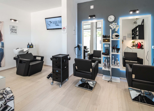 Fotografija 4 - Frizerski salon Ivka vas časti povodom prvog rođendana!