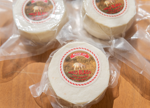 Fotografija 5 - Mala loža u novom ruhu: Provjerite ponudu lokalnih OPG-ova na Zelenoj tržnici!