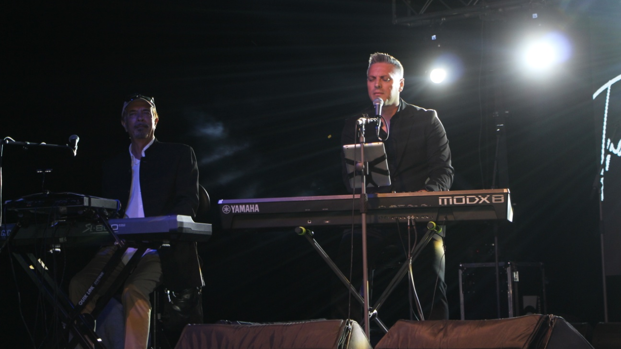 Poznati hrvatski glazbenici će Tragom Olivera zapjevati najveće hitove i odati počast velikanu hrvatske glazbe!