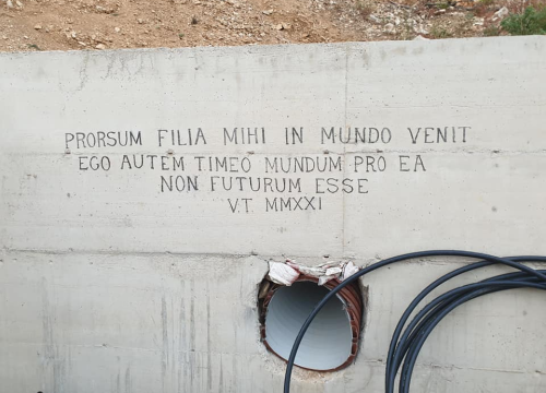 Fotografija 14 - Festival bespravne gradnje na Vruji: 'Tražimo da se ovaj teritorij oslobodi i vrati matičnoj državi!'