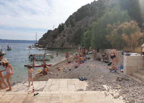 Fotografija 19 - Festival bespravne gradnje na Vruji: 'Tražimo da se ovaj teritorij oslobodi i vrati matičnoj državi!'