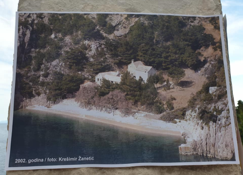 Fotografija 20 - Festival bespravne gradnje na Vruji: 'Tražimo da se ovaj teritorij oslobodi i vrati matičnoj državi!'