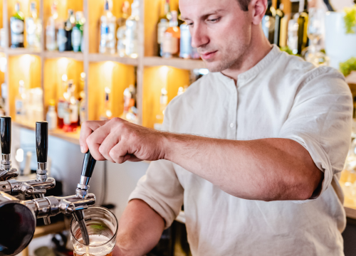 Fotografija 19 - Posjetite Bistro Bava u hladu najstarijeg šibenskog stabla i uživajte u genijalnoj hrani i dvadeset vrsta piva