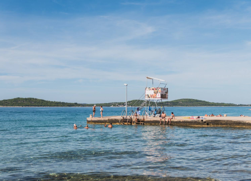 Fotografija 7 - Vrijeme je za kupanje: Do Martinske i Jadrije gradskom brodskom linijom!