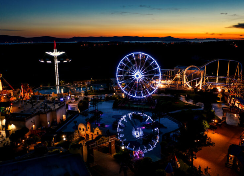 Fotografija 3 - Put u svemir, na Divlji Zapad i vožnja kroz Jurski park čekaju vas u Fun Parku Biograd!