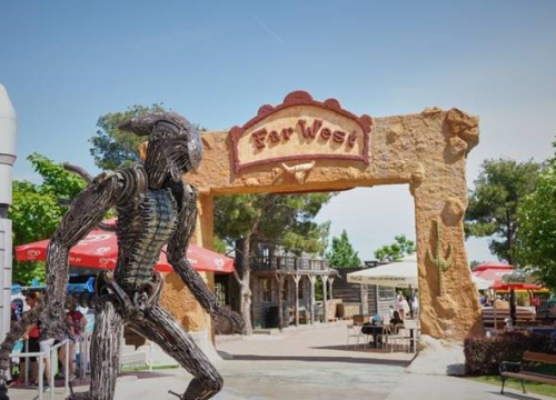 Fotografija 4 - Put u svemir, na Divlji Zapad i vožnja kroz Jurski park čekaju vas u Fun Parku Biograd!