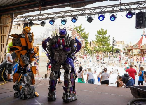 Fotografija 5 - Put u svemir, na Divlji Zapad i vožnja kroz Jurski park čekaju vas u Fun Parku Biograd!