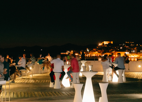 Fotografija 11 - Otvorena je sezona evenata na Roof Baru: U posebnoj atmosferi možete uživati svaki vikend!