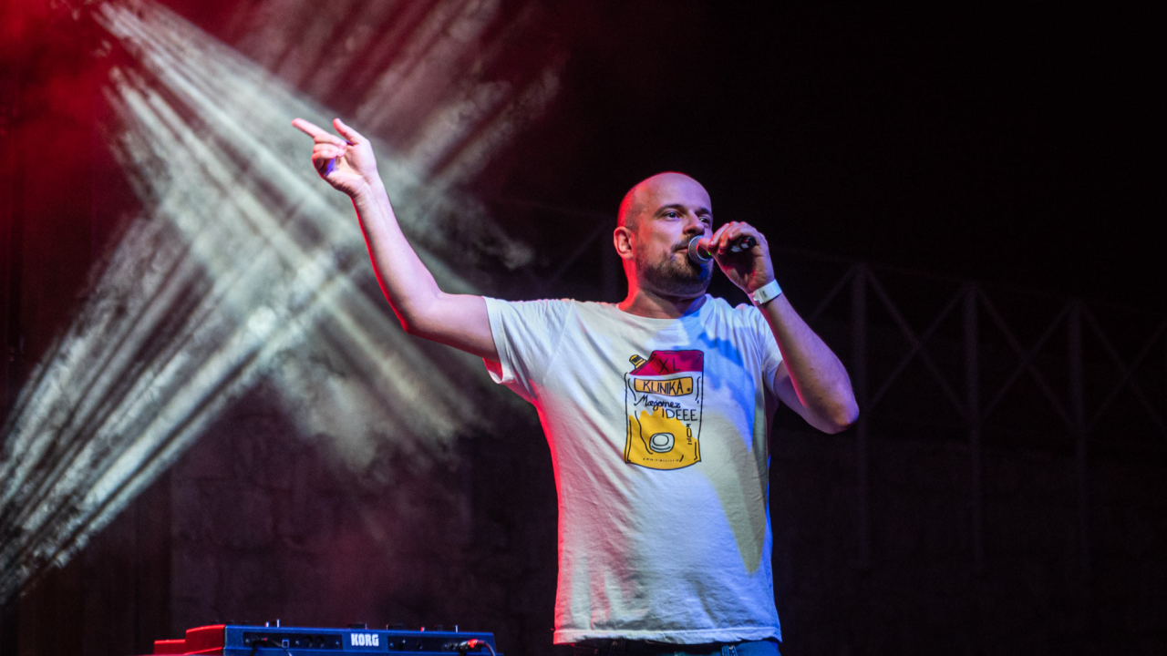 Vojko V dolazi, bolje se pazi: Masovno repanje na sv. Mihovilu