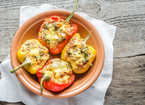 Najlakši recept za zapečene paprike s mljevenim mesom i sirom