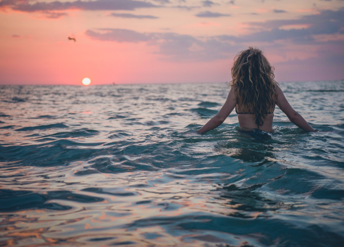 Kako spriječiti isušivanje i lomljenje kose tijekom ljeta?