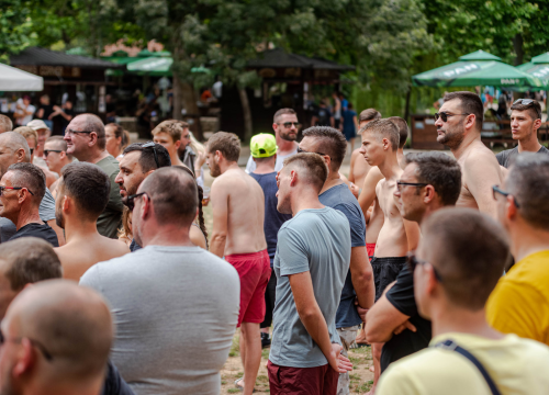 Fotografija 5 - Kupanje Lozovčana na Skradinskom buku: 'Tu je bilo smijeha, ljubavi pa i začeća, molimo ministra da nam to opet dozvoli'